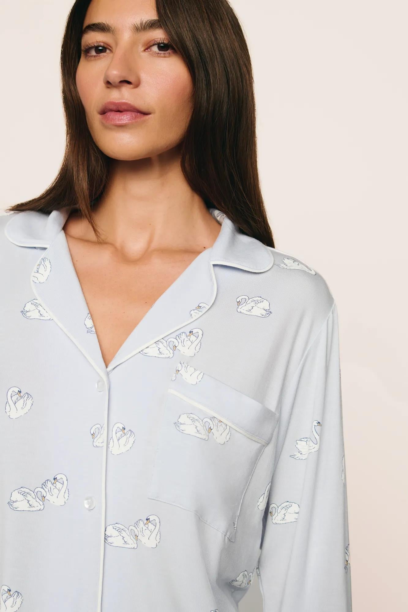 Large Swans Ice Blue/Ivory,XX-Small