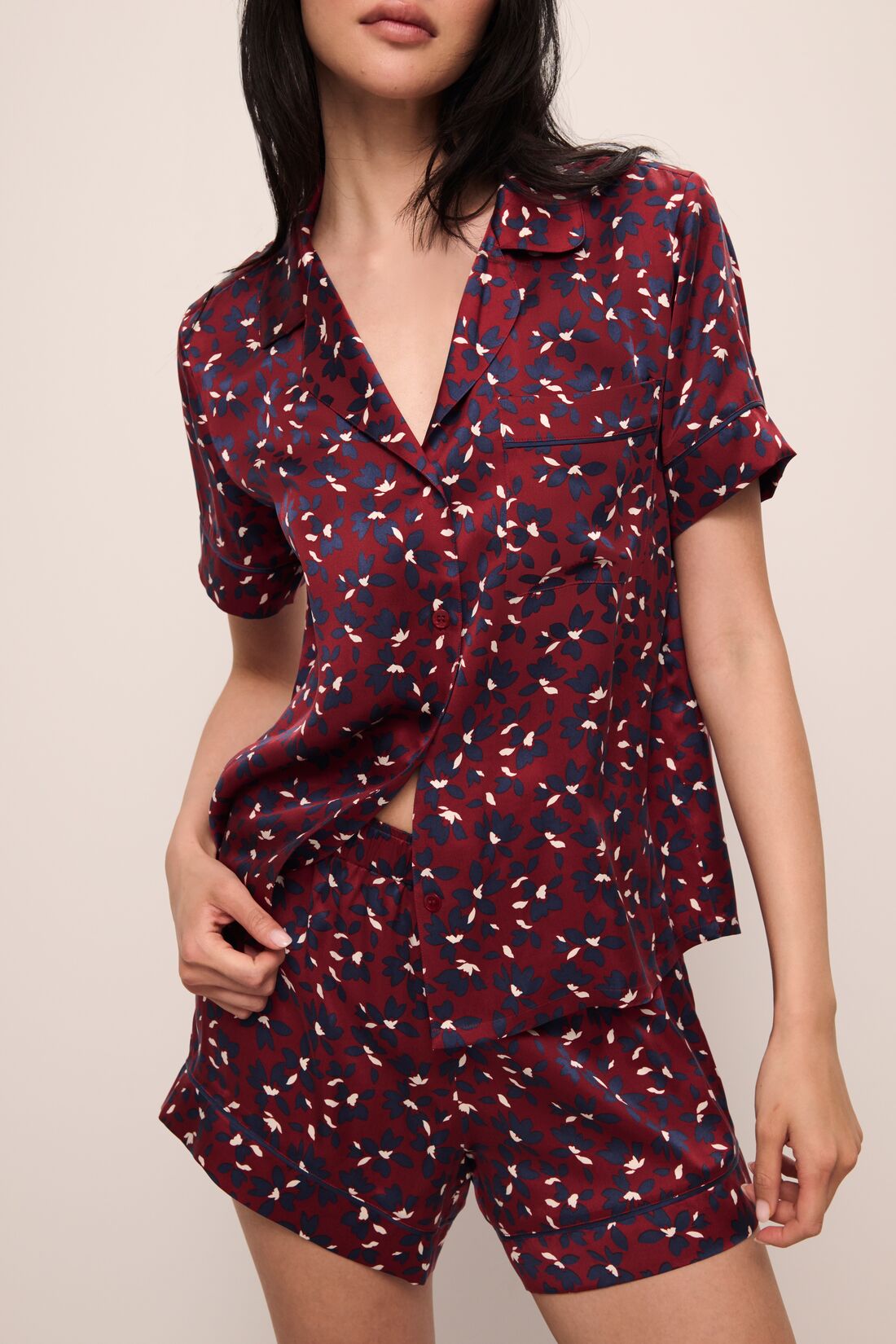 Winter Bloom Cabernet/Navy,X-Small